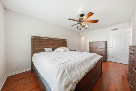 Condominio en venta en Leesburg, Florida, 2 dormitorios, 141.03 m2 № 2152168 - foto 12