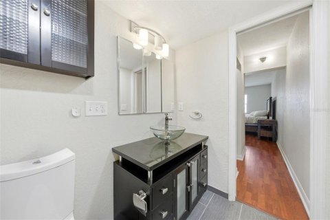 Condominio en venta en Leesburg, Florida, 2 dormitorios, 141.03 m2 № 2152168 - foto 11
