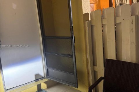 Copropriété à vendre à Miami, Floride: 2 chambres, 134.71 m2 № 2153308 - photo 3