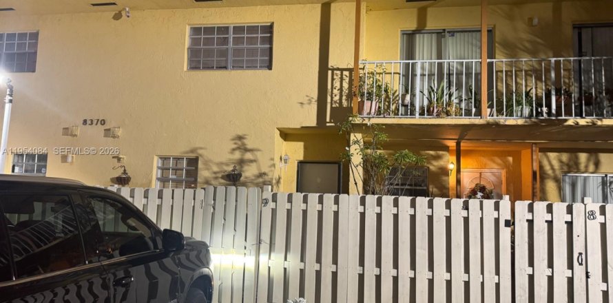 Condo à Miami, Floride, 2 chambres  № 2153308