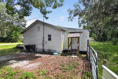 House in Williston, Florida 2 bedrooms, 85.01 sq.m. № 2227183 - photo 12