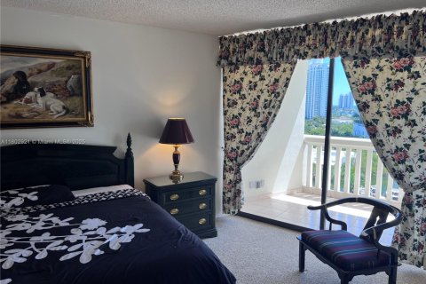 Condominio en venta en Aventura, Florida, 2 dormitorios, 114.27 m2 № 1862535 - foto 7