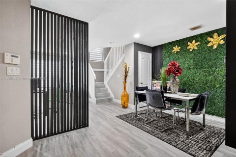 Adosado en venta en Miramar, Florida, 3 dormitorios, 114.73 m2 № 1966904 - foto 6