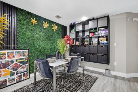 Adosado en venta en Miramar, Florida, 3 dormitorios, 114.73 m2 № 1966904 - foto 8