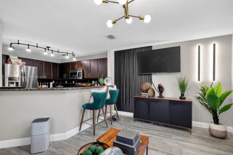 Adosado en venta en Miramar, Florida, 3 dormitorios, 114.73 m2 № 1966904 - foto 18