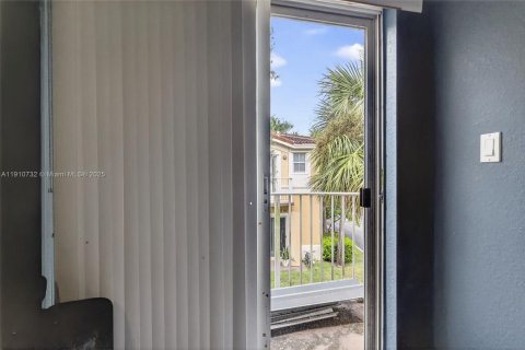 Adosado en venta en Miramar, Florida, 3 dormitorios, 114.73 m2 № 1966904 - foto 26
