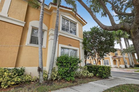 Adosado en venta en Miramar, Florida, 3 dormitorios, 114.73 m2 № 1966904 - foto 3