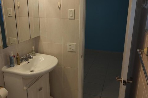 Снять в аренду кондоминиум в Помпано-Бич, Флорида 3 комнаты, 44.41м2, № 2146018 - фото 13