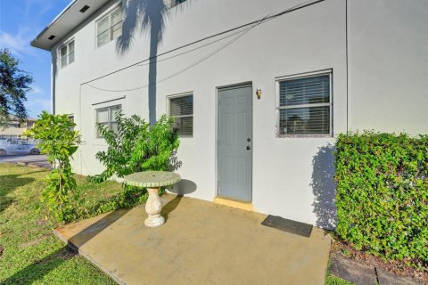 Copropriété à louer à Hollywood, Floride: 1 chambre, 62.99 m2 № 1942047 - photo 28