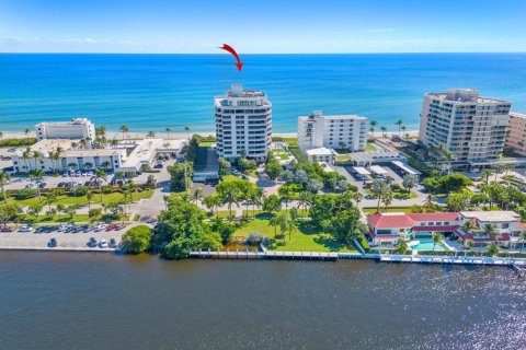 Condo in Highland Beach, Florida, 3 bedrooms  № 804719 - photo 1
