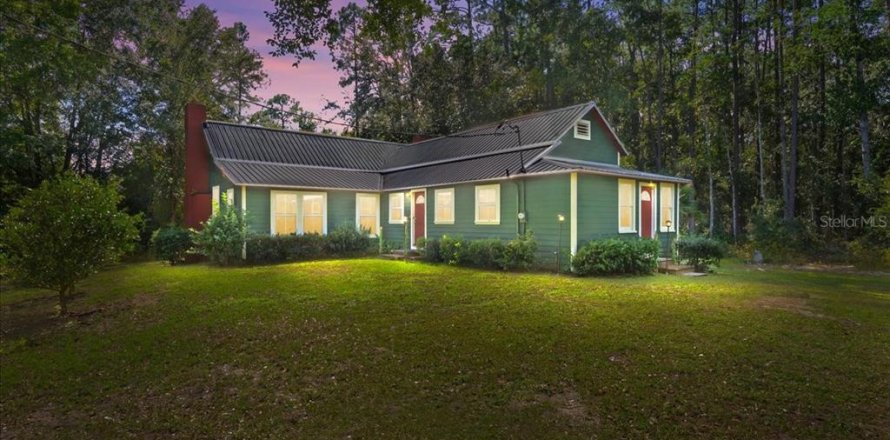 Casa en Hawthorne, Florida 3 dormitorios, 157.93 m2 № 2150812