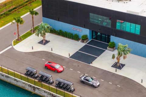 Commercial property in Tampa, Florida 76.18 sq.m. № 1434356 - photo 30