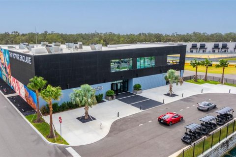 Commercial property in Tampa, Florida 76.18 sq.m. № 1434356 - photo 29