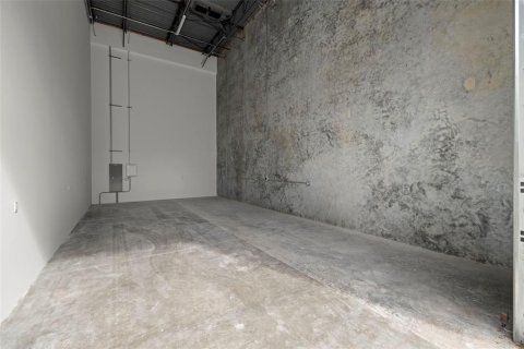 Commercial property in Tampa, Florida 76.18 sq.m. № 1434356 - photo 8