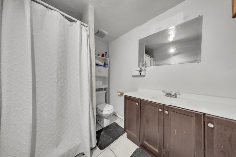 Villa ou maison à vendre à Miramar, Floride: 3 chambres, 164.62 m2 № 2426806 - photo 22