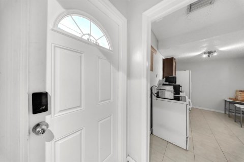 Villa ou maison à vendre à Miramar, Floride: 3 chambres, 164.62 m2 № 2426806 - photo 26