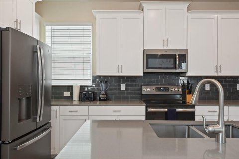 Casa en venta en Davenport, Florida, 5 dormitorios, 286.23 m2 № 1840691 - foto 21