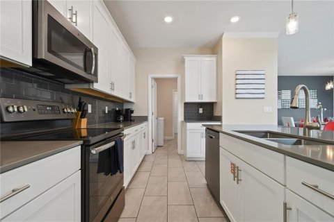 Casa en venta en Davenport, Florida, 5 dormitorios, 286.23 m2 № 1840691 - foto 22