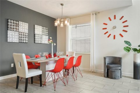 Casa en venta en Davenport, Florida, 5 dormitorios, 286.23 m2 № 1840691 - foto 8