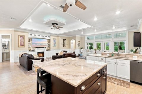 House in Lake Helen, Florida 3 bedrooms, 324.14 sq.m. № 2361419 - photo 9