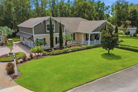 House in Lake Helen, Florida 3 bedrooms, 324.14 sq.m. № 2361419 - photo 5