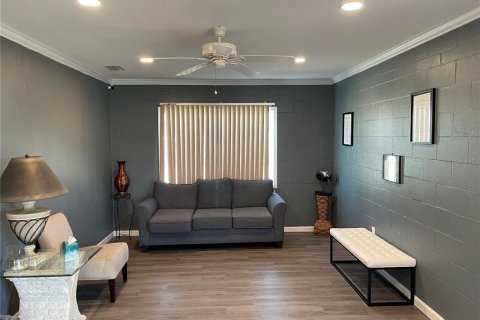 Immobilier commercial à louer à Panama City, Floride: 486.62 m2 № 1527002 - photo 3