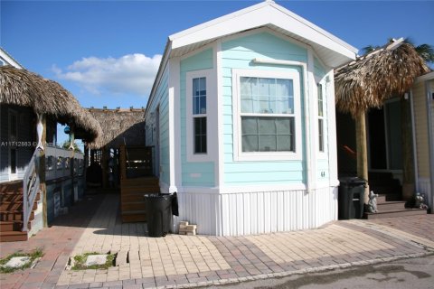 Condo in Key Largo, Florida, 2 bedrooms  № 1464853 - photo 2