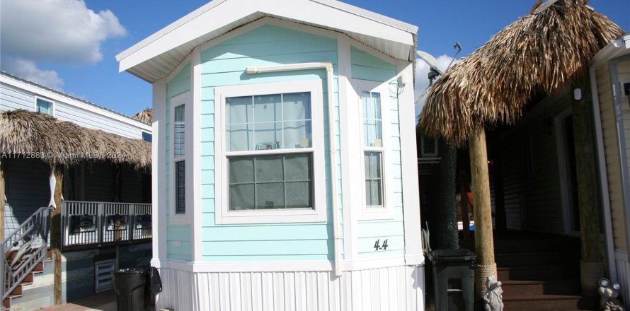 Condo in Key Largo, Florida, 2 bedrooms  № 1464853