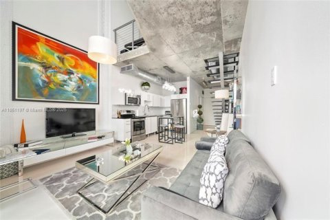 Condominio en venta en Miami, Florida, 1 dormitorio, 82.78 m2 № 1877654 - foto 4