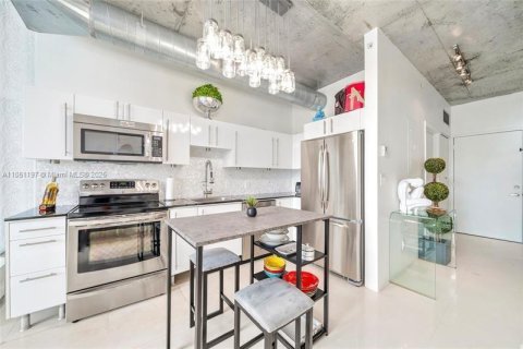 Condominio en venta en Miami, Florida, 1 dormitorio, 82.78 m2 № 1877654 - foto 6
