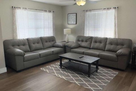 Villa ou maison à vendre à Palmetto, Floride: 2 chambres, 96.25 m2 № 2408561 - photo 7