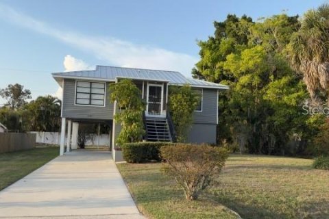 Villa ou maison à Palmetto, Floride 2 chambres, 96.25 m2 № 2408561
