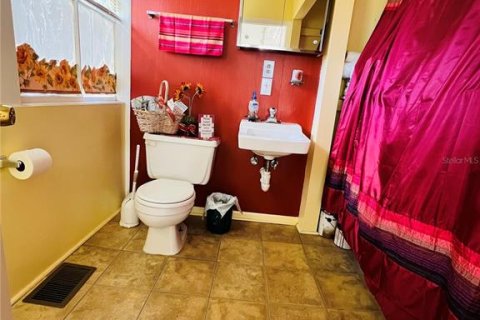 House in Bradenton, Florida 2 bedrooms, 141.21 sq.m. № 1761535 - photo 13