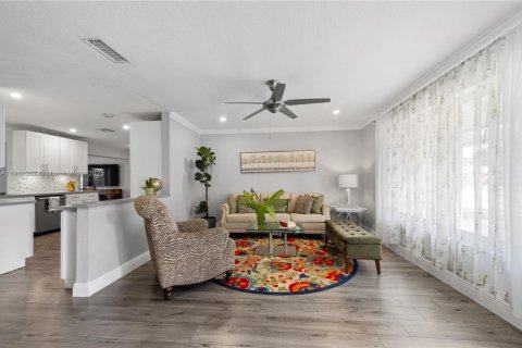 House in Sunrise, Florida 3 bedrooms № 1953895 - photo 22