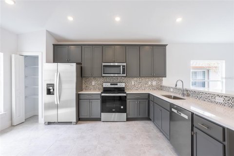 Casa en venta en Port Charlotte, Florida, 3 dormitorios, 140.38 m2 № 1558163 - foto 7