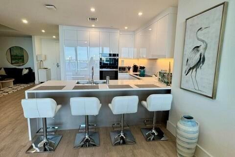 Condo in Lake Park, Florida, 2 bedrooms  № 2399637 - photo 7