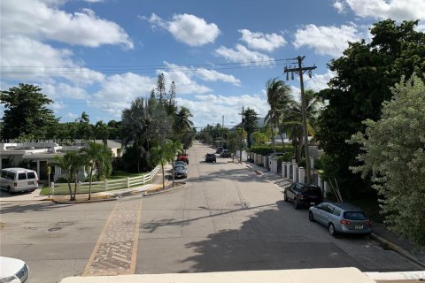 Copropriété à vendre à North Bay Village, Floride: 1 chambre, 75.9 m2 № 2020979 - photo 16