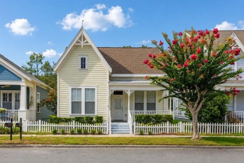 House in Celebration, Florida 3 bedrooms, 135.27 sq.m. № 2235420