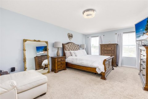 Villa ou maison à vendre à Kissimmee, Floride: 5 chambres, 248.42 m2 № 1717543 - photo 17