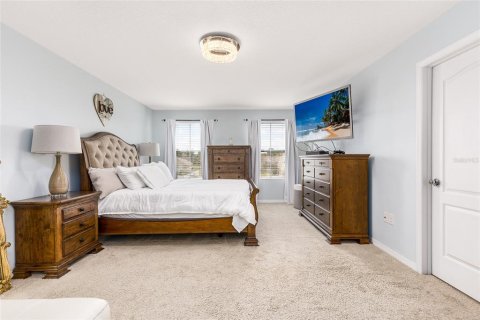 Villa ou maison à vendre à Kissimmee, Floride: 5 chambres, 248.42 m2 № 1717543 - photo 16