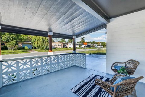 Casa en venta en Daytona Beach, Florida, 4 dormitorios, 137.03 m2 № 2423719 - foto 2