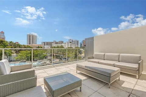Condo in Sarasota, Florida, 2 bedrooms № 2155696 - photo 7
