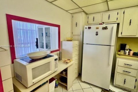 Купить кондоминиум в Авентура, Флорида 1 спальня, 96.43м2, № 1984390 - фото 28