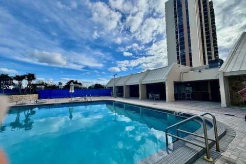 Купить кондоминиум в Авентура, Флорида 1 спальня, 96.43м2, № 1984390 - фото 12