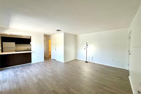 Condo in Sarasota, Florida, 3 rooms  № 1580468 - photo 7