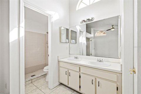 Copropriété à vendre à Orlando, Floride: 2 chambres, 121.61 m2 № 2211552 - photo 14