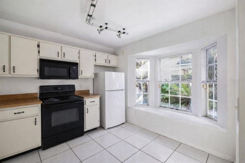 Copropriété à vendre à Orlando, Floride: 2 chambres, 121.61 m2 № 2211552 - photo 9