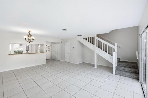 Copropriété à vendre à Orlando, Floride: 2 chambres, 121.61 m2 № 2211552 - photo 6