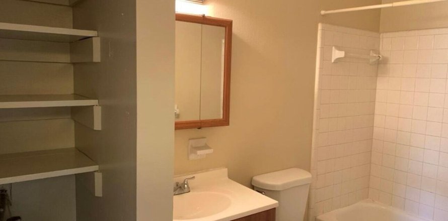 Apartment in Vero Beach, Florida 2 bedrooms, 69.31 sq.m. № 1208574