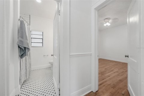 Casa en venta en Tampa, Florida, 2 dormitorios, 108.7 m2 № 1644783 - foto 30